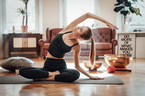 Evde Yoga Nasıl Yapılır?
