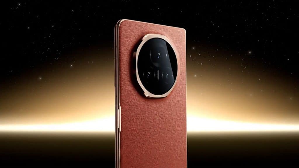 Honor Magic V3, Galaxy Z Fold Serisini Trollemeye Başladı Honor Magic V3, Galaxy Z Fold Serisini Trollemeye Başladı